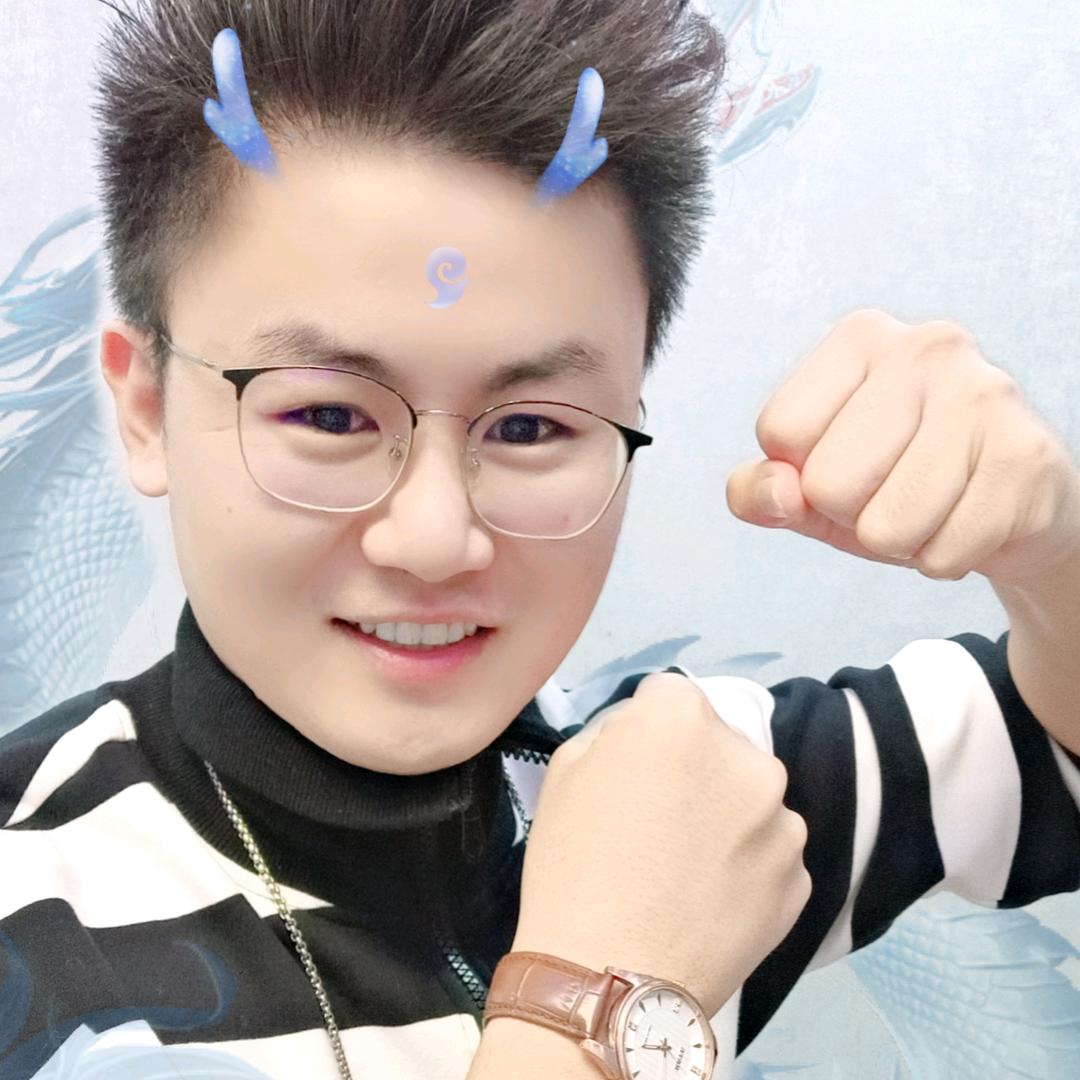 小凯（阳光男孩）