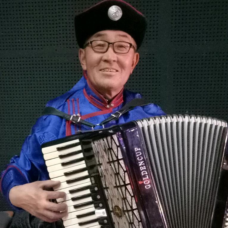 巴图那顺
