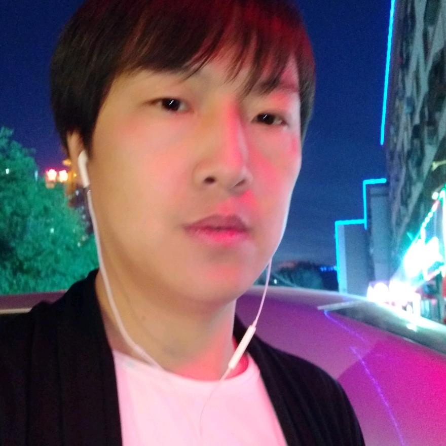 请叫我明主哦！