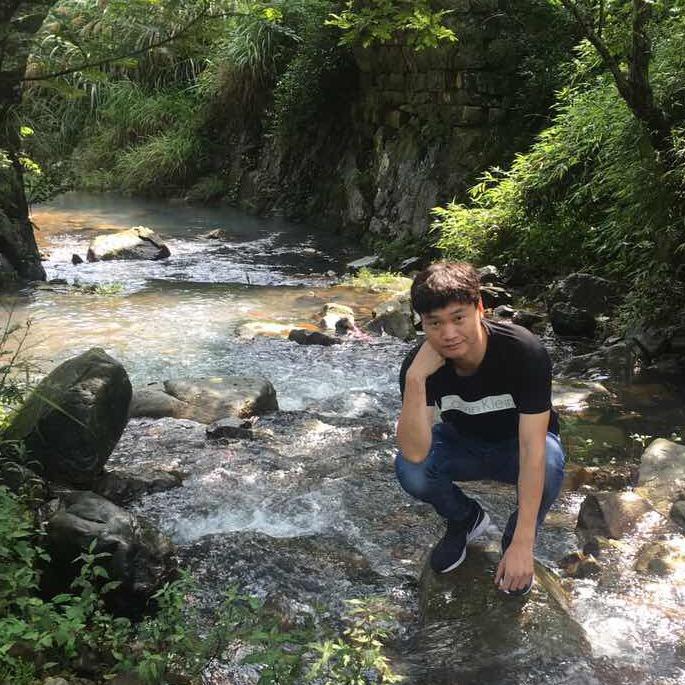 宝飞