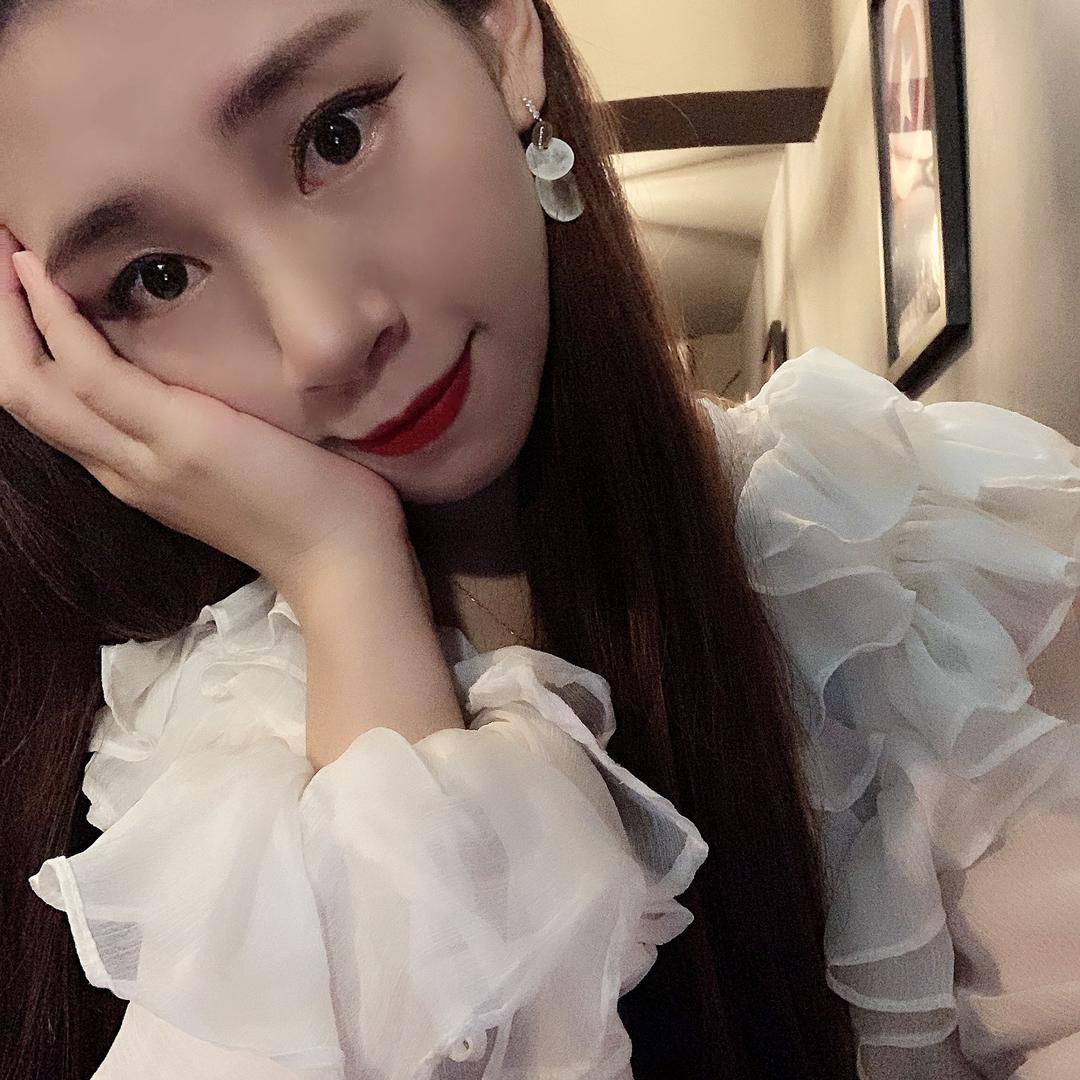 拿针的姐姐