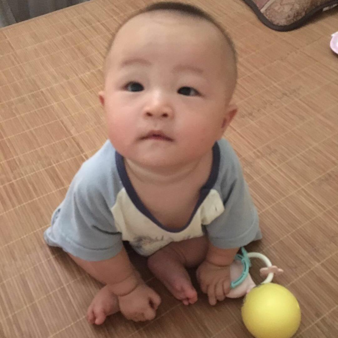 走在地上抬头看天