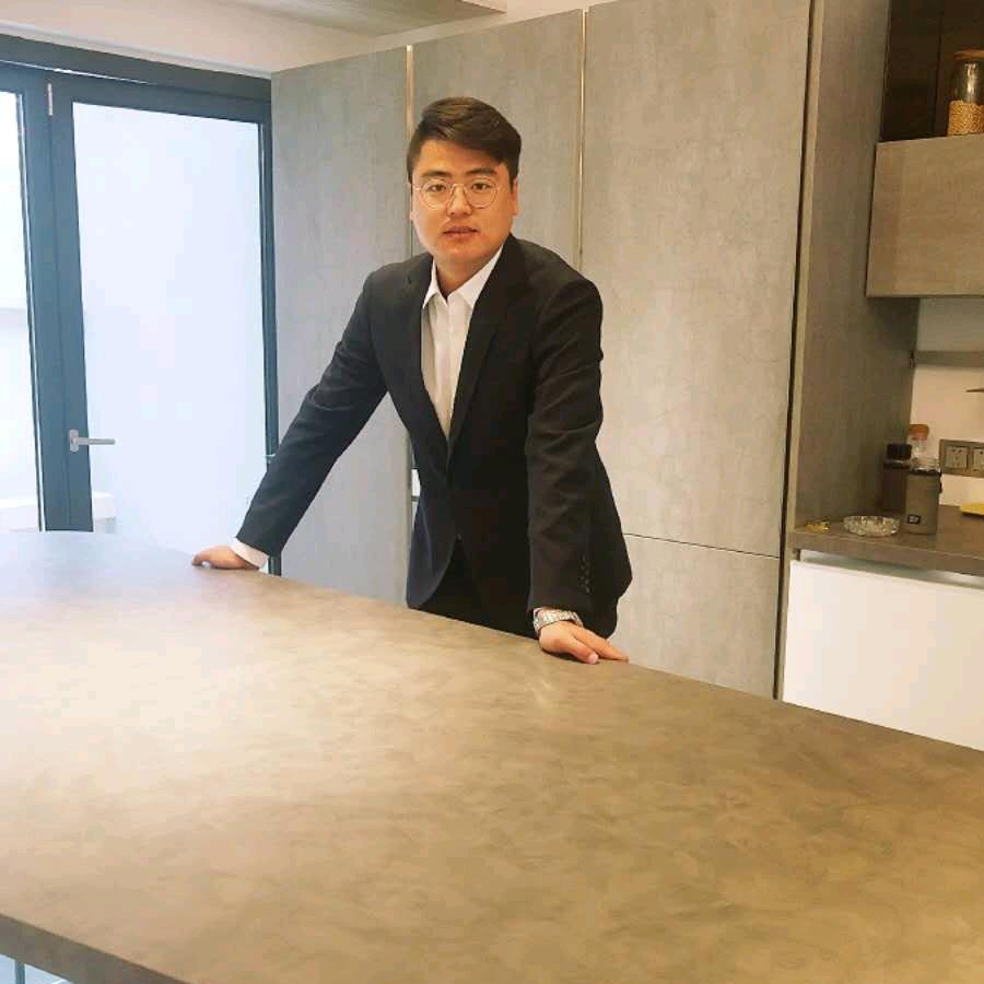 条子哥
