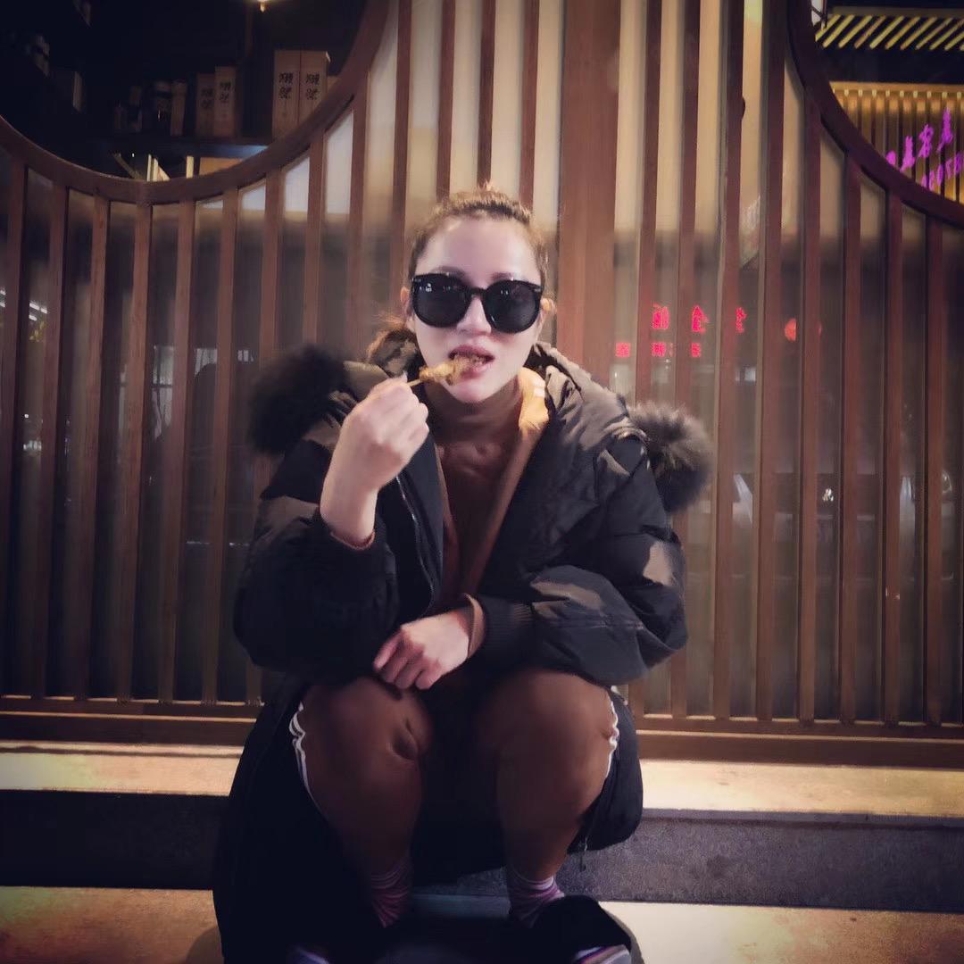 张阿姨在这里