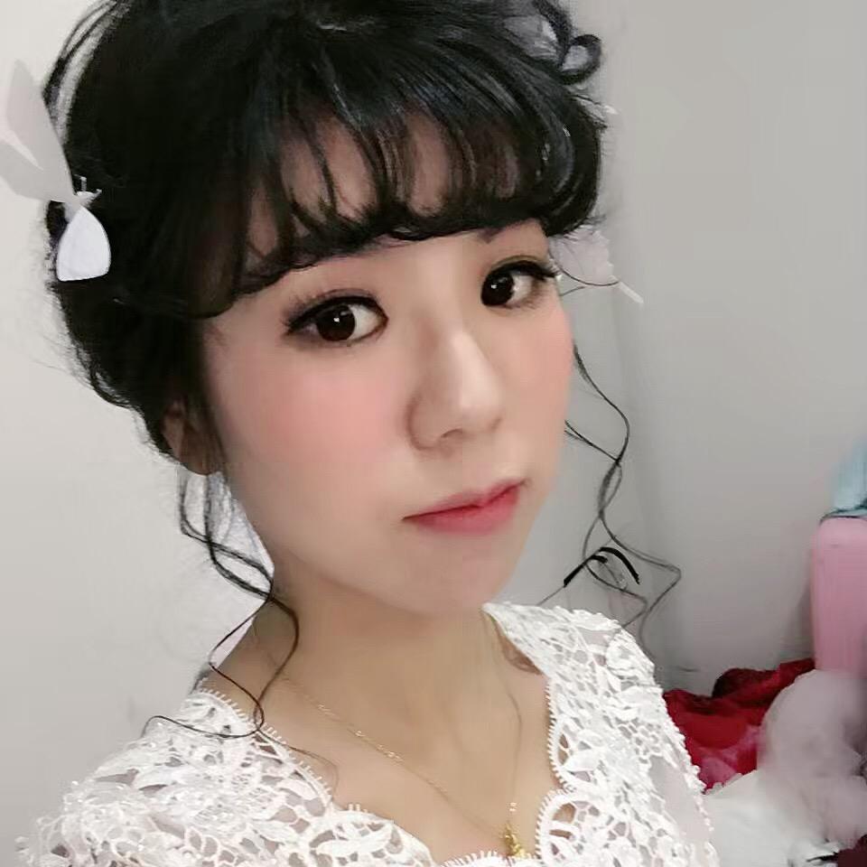 莉莉～