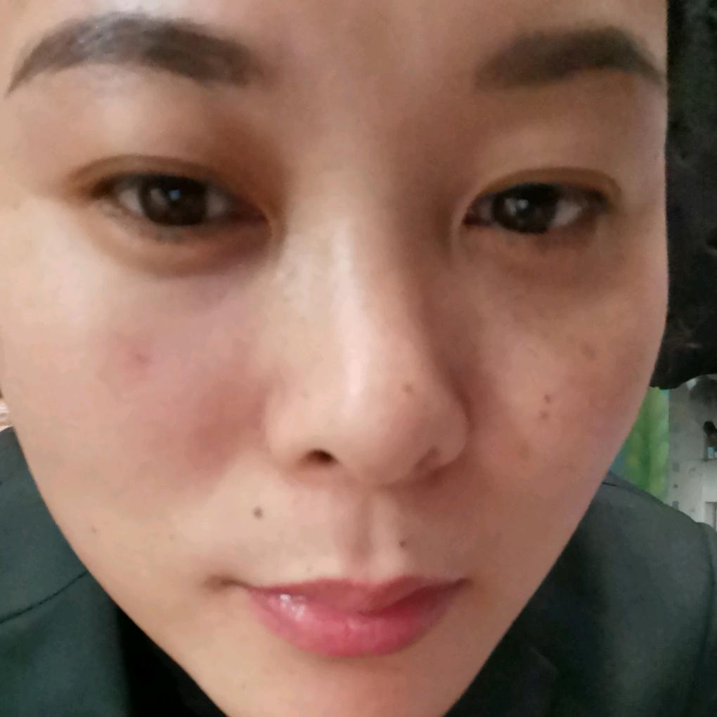 楚楚.小妮