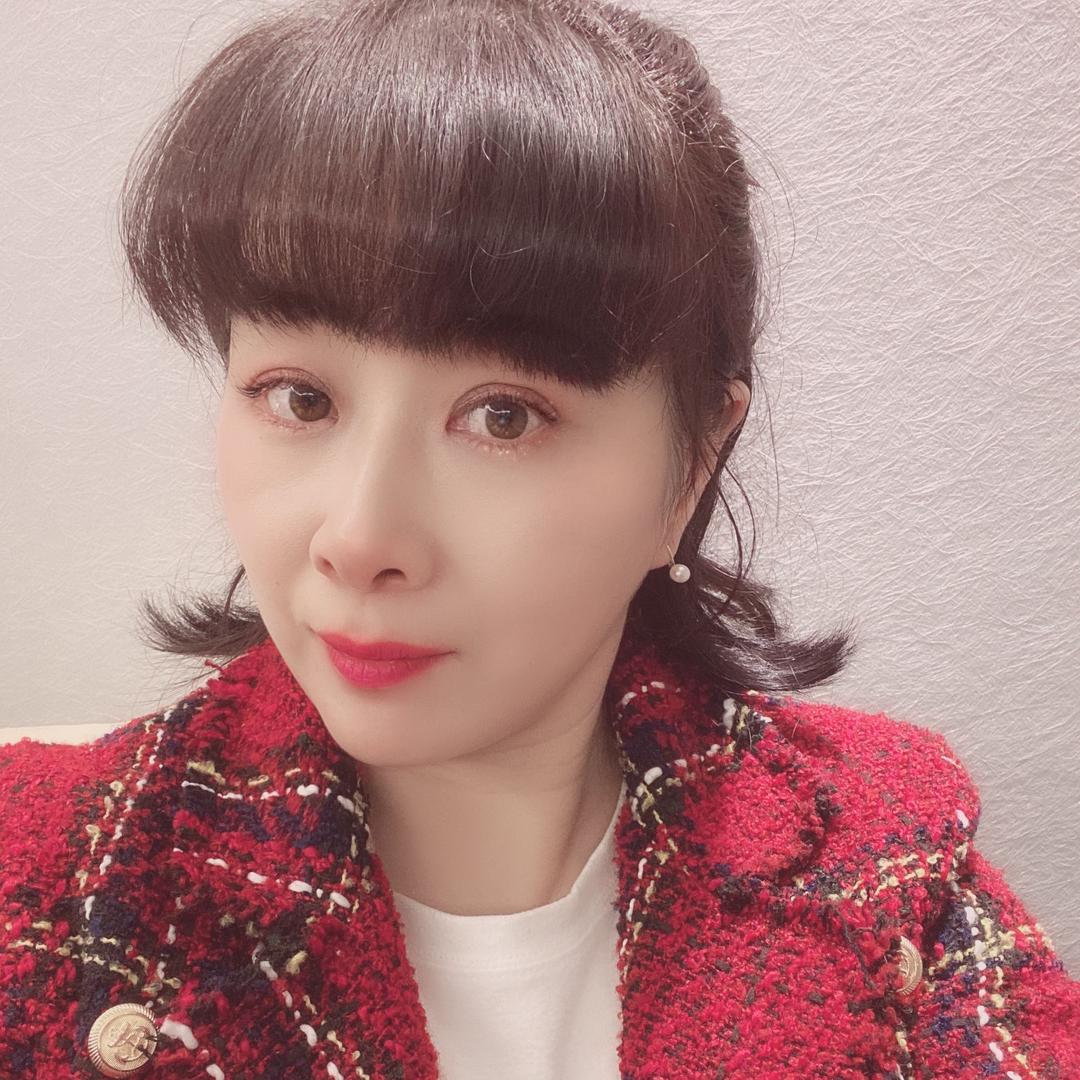 双鸽日租公寓虹姐