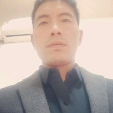 杨子顶