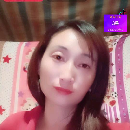 彝族小女人就是爱跳。