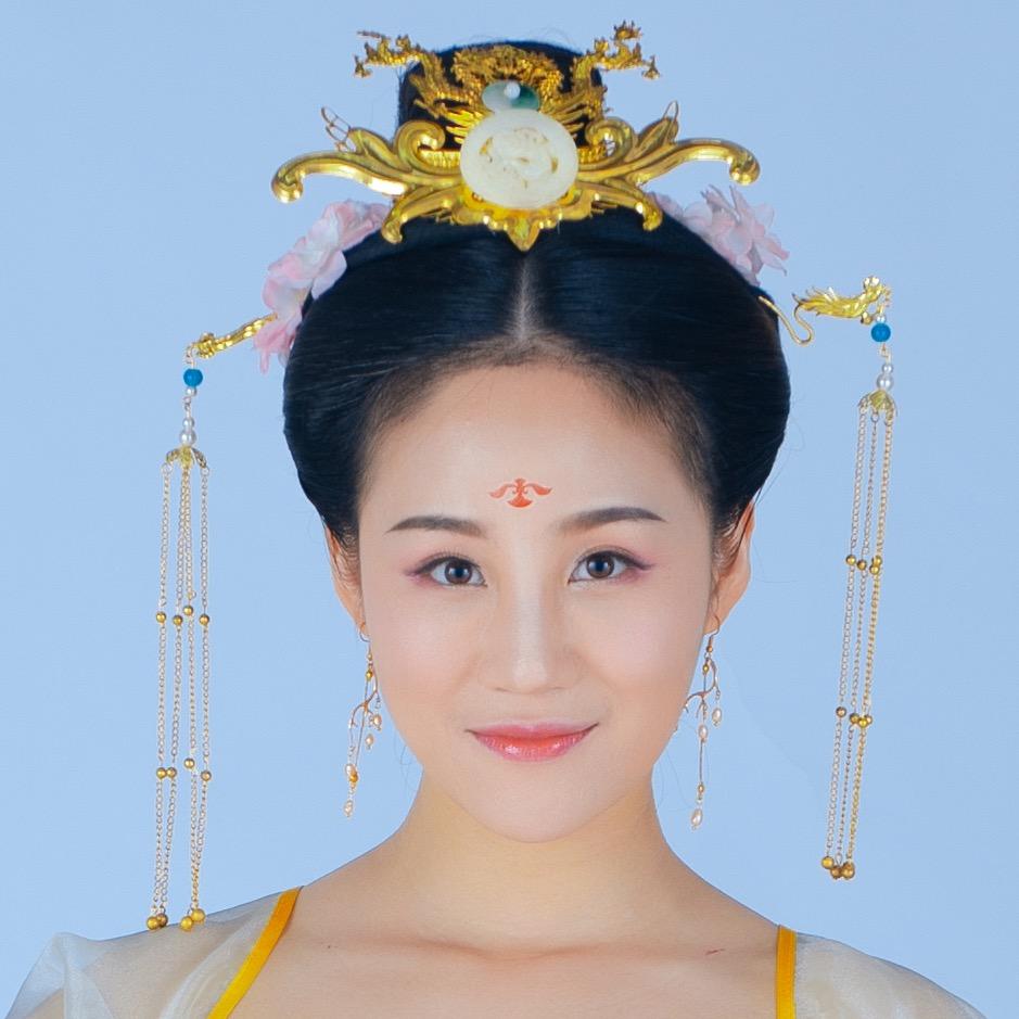 影后唐云靖抖音首播