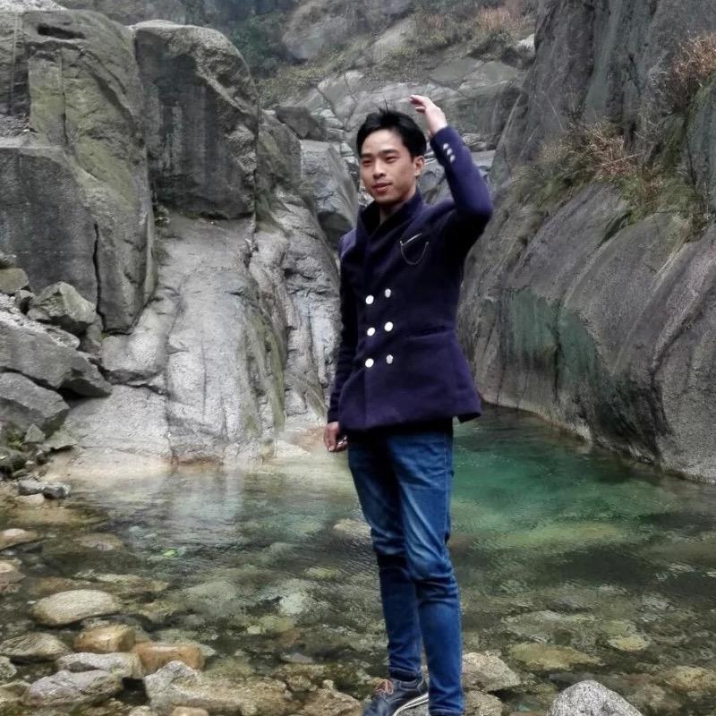 灰色轨迹