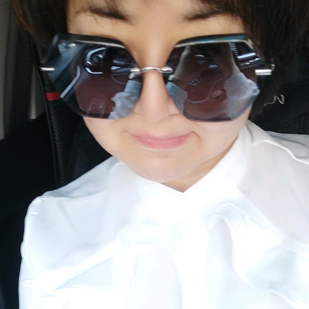 --谁给你的胆子💋..