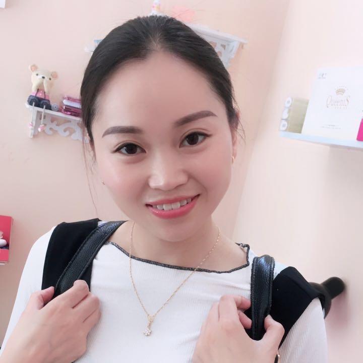 邹邹
