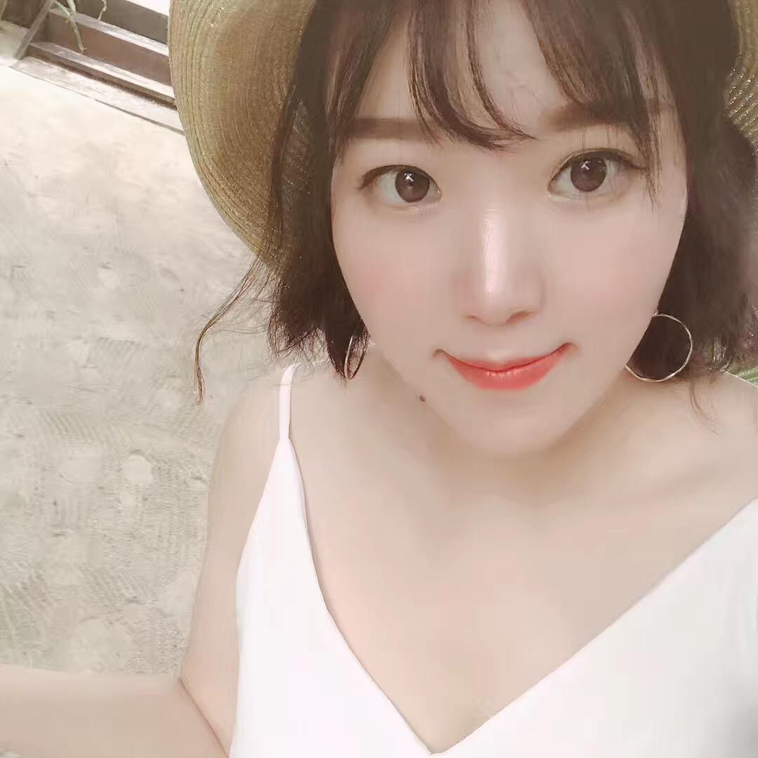 向日葵的微笑😊