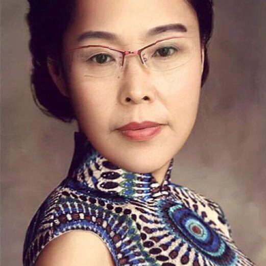 欧娜