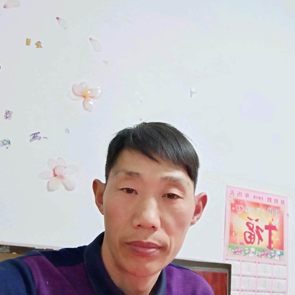 董春荣