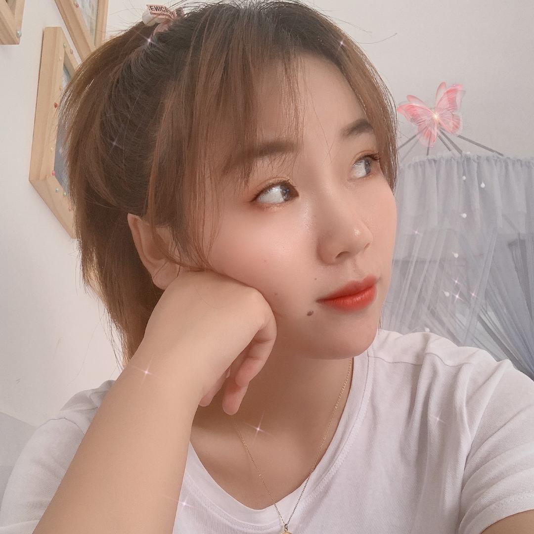 凌子☀️
