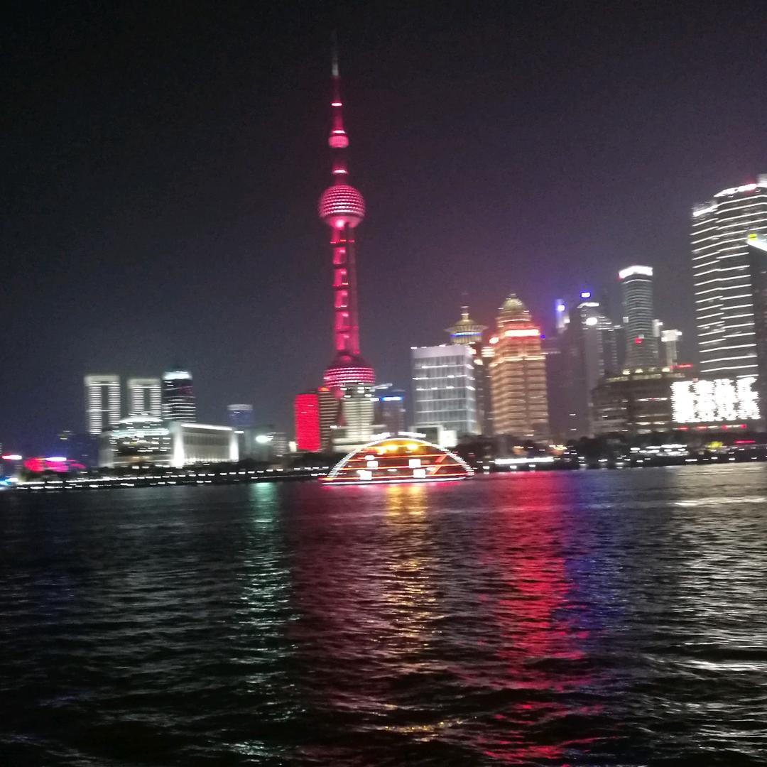 阳光灿烂