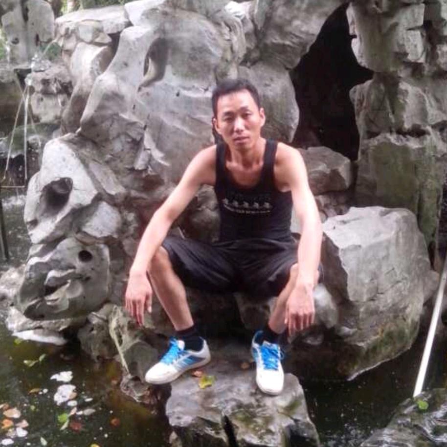 大叔很疯狂,他很有味道。