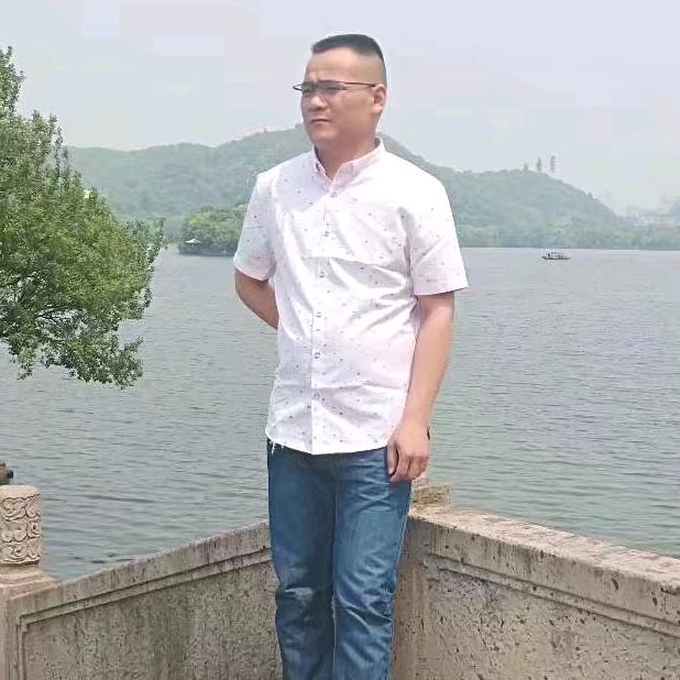 军丽