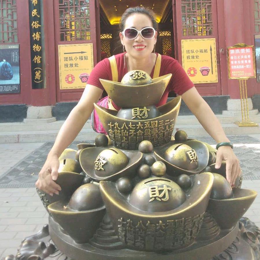 腾飞酒店桌椅工厂店