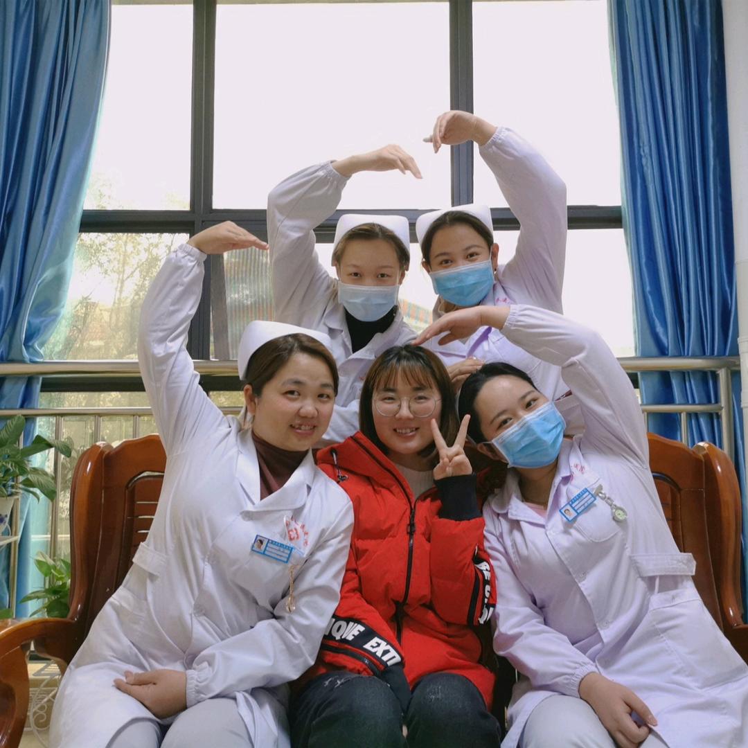 牛羊成群的农场主