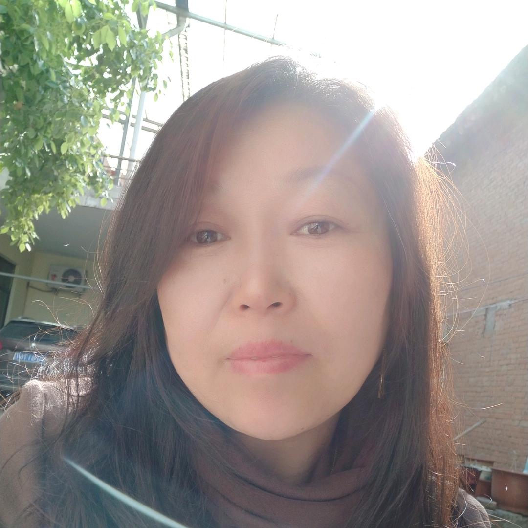 梅梅。