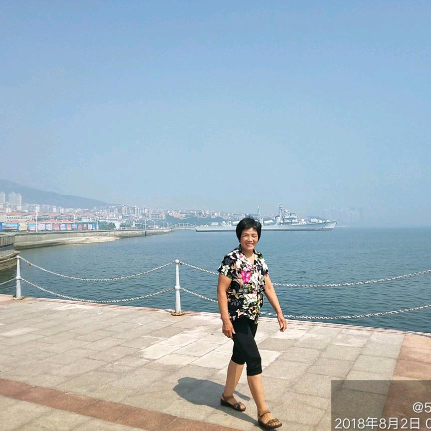 白云姥姥爱萌娃