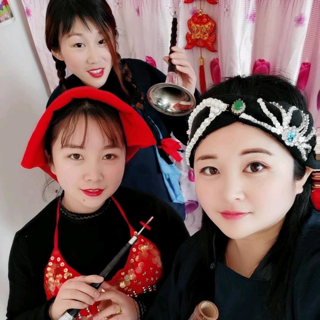 农村三姐妹