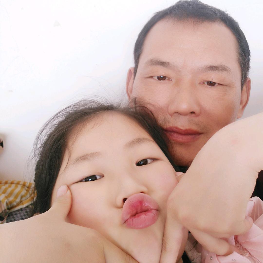 偷着乐