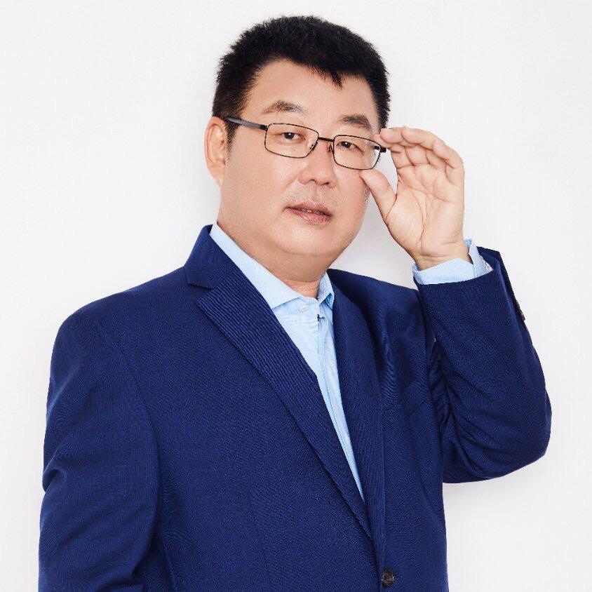 金岩石