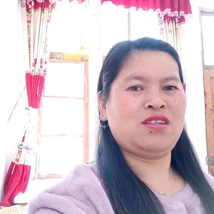 翠翠一见钟情