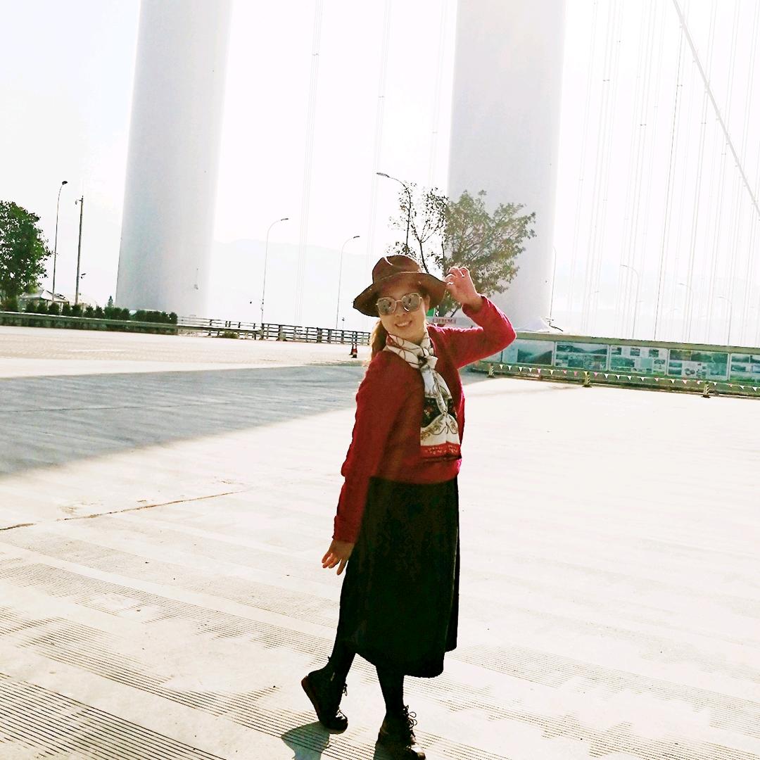 明月💃