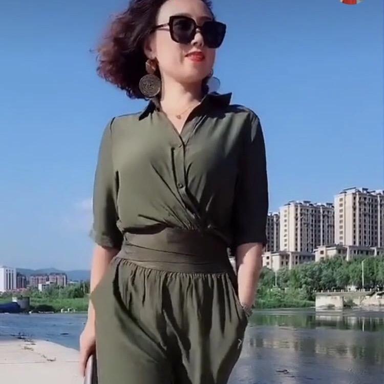 美人鱼服装销售店