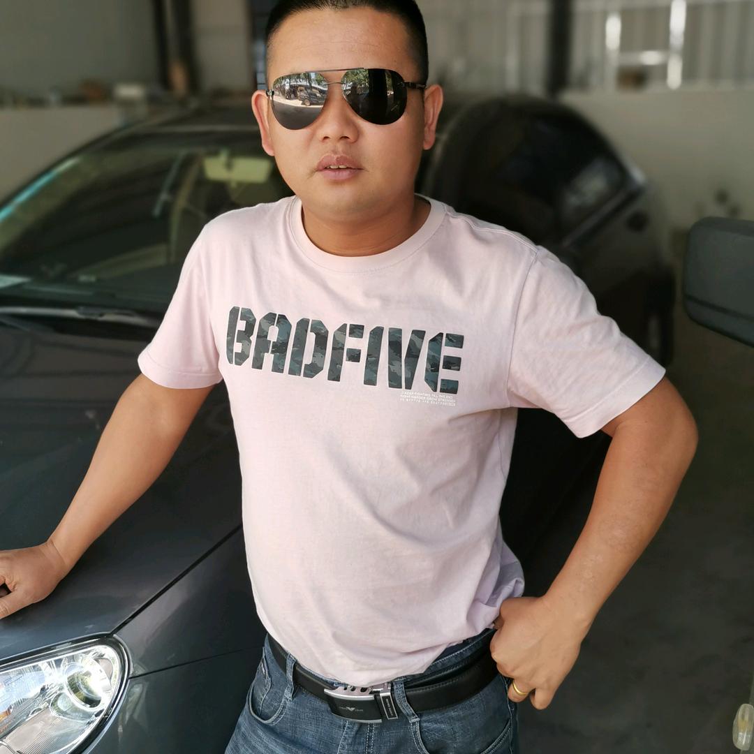 宁洱兄弟二手车