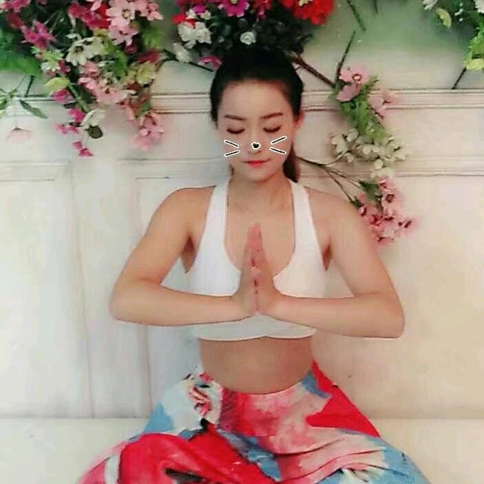 瑛子