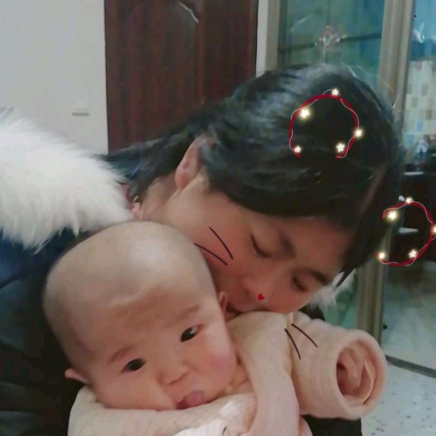 吕小群