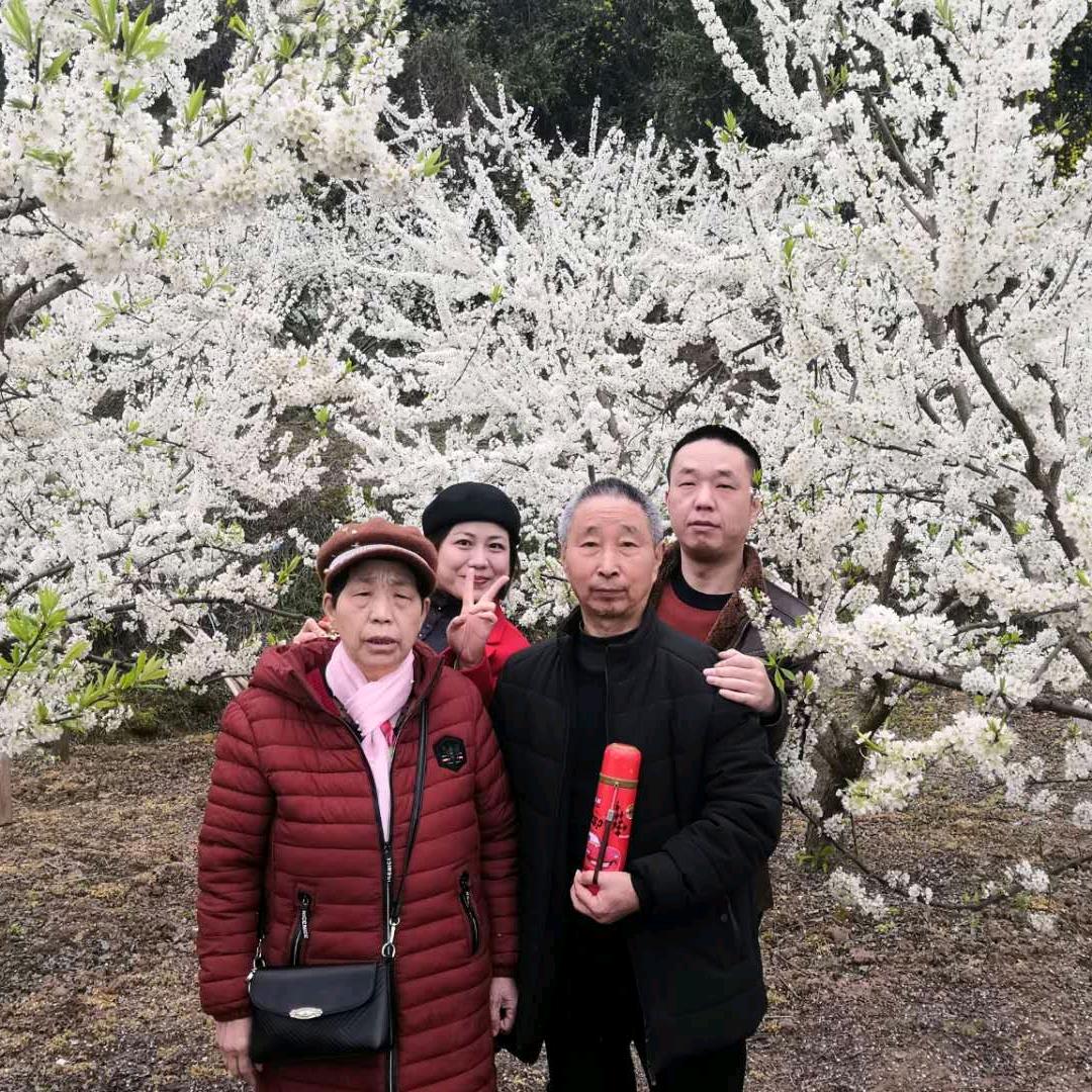 阿杜