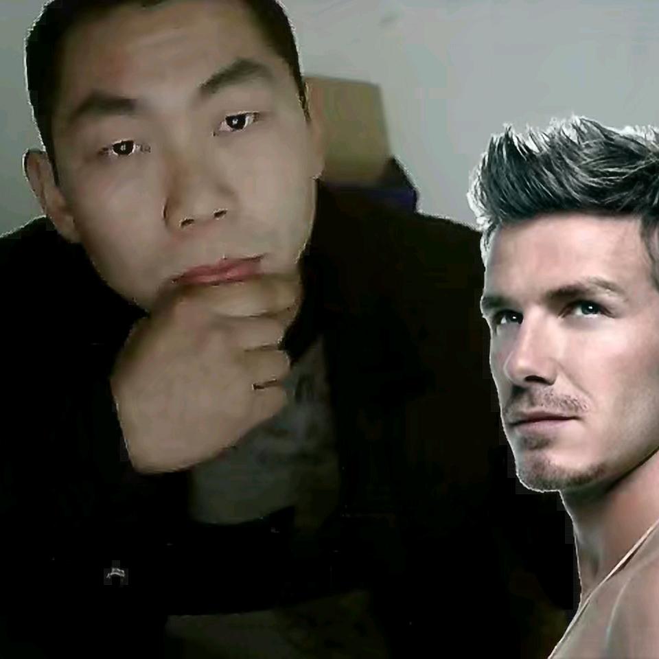 仁立逗你笑