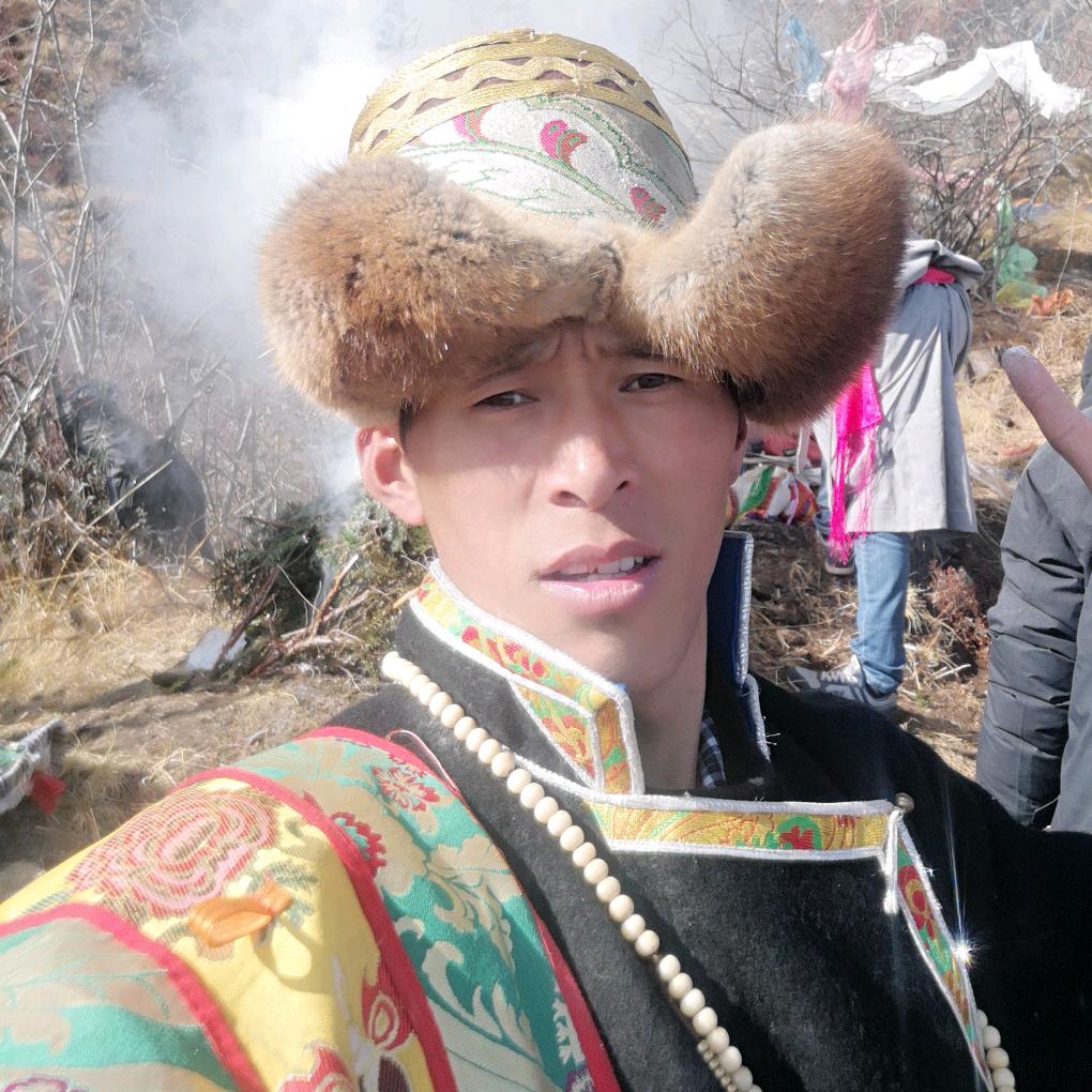 拉琼