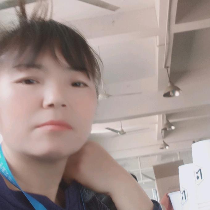 小英