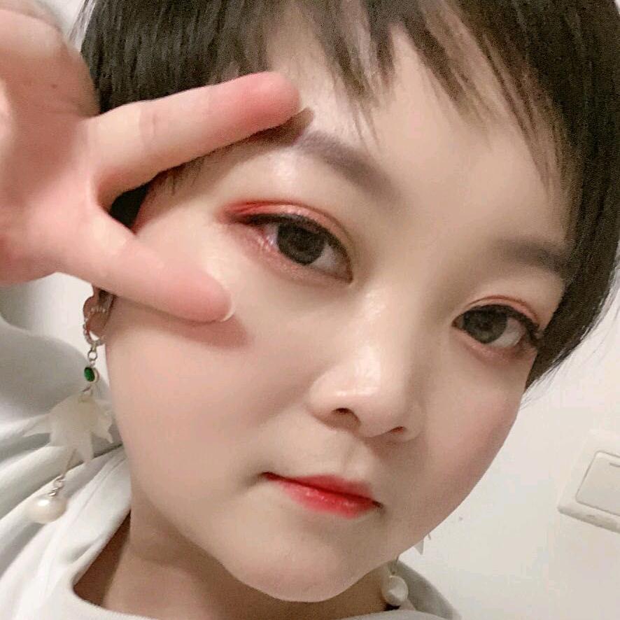 娇娇🎤户外唱歌