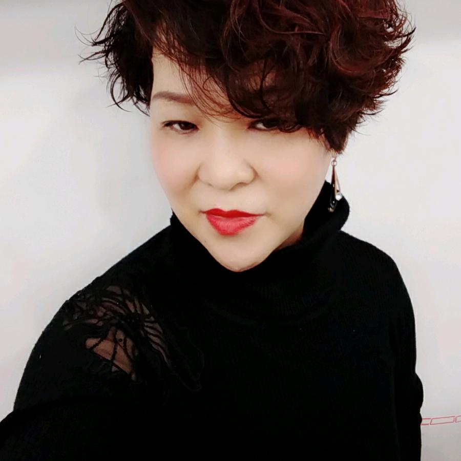 如花如玉
