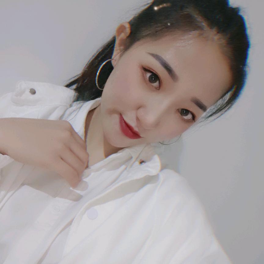 柯街爱尚靓妆  3NUX女装