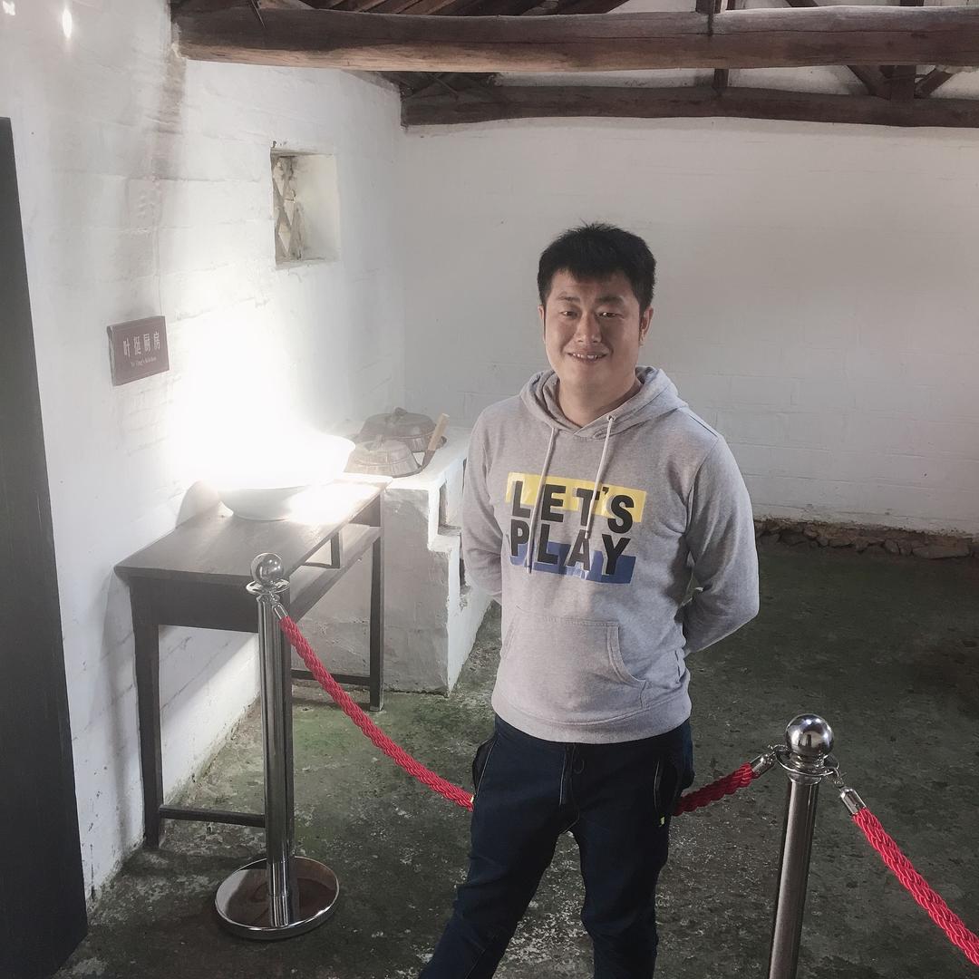 丿☆潇洒灬哥