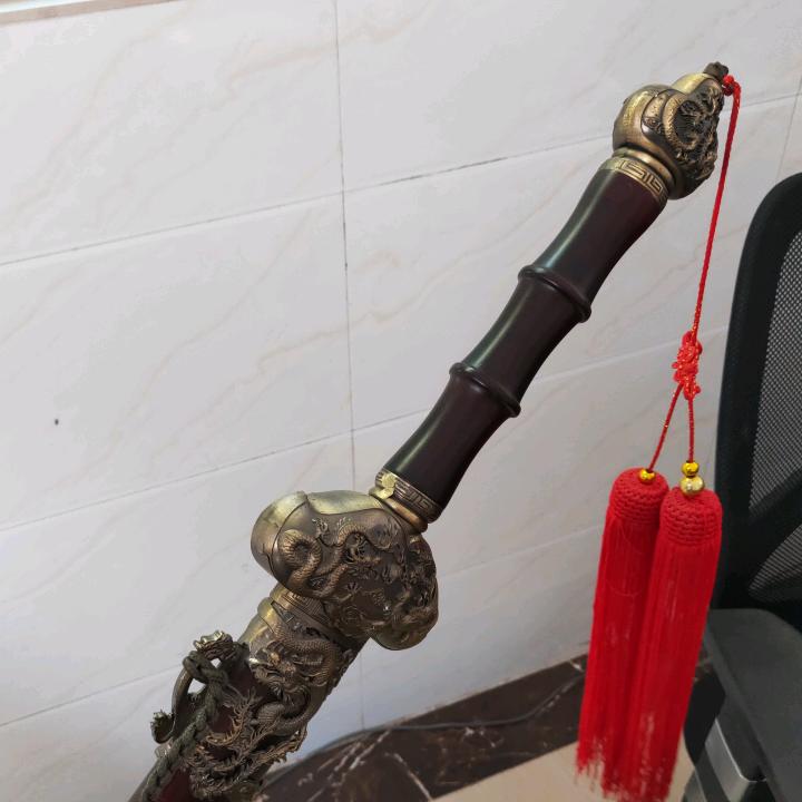 骑着乌龟吃大象