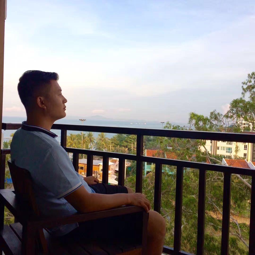 强哥小酒馆