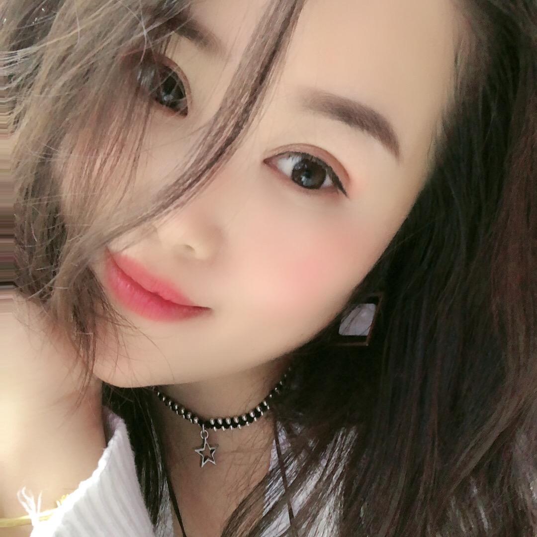 素妆不弃……