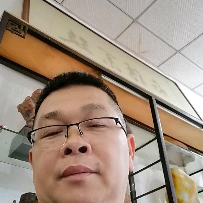 阳春市张伟工艺品店
