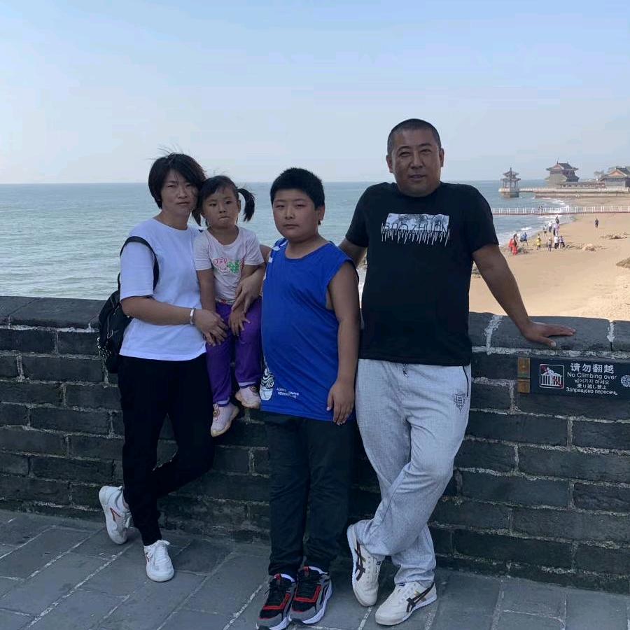 吊车司机（爱唱歌）